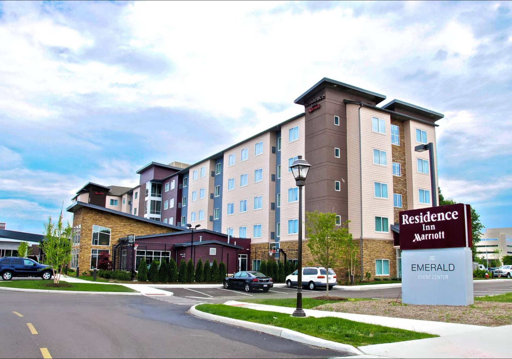 Residence Inn Cleveland Avon exterior